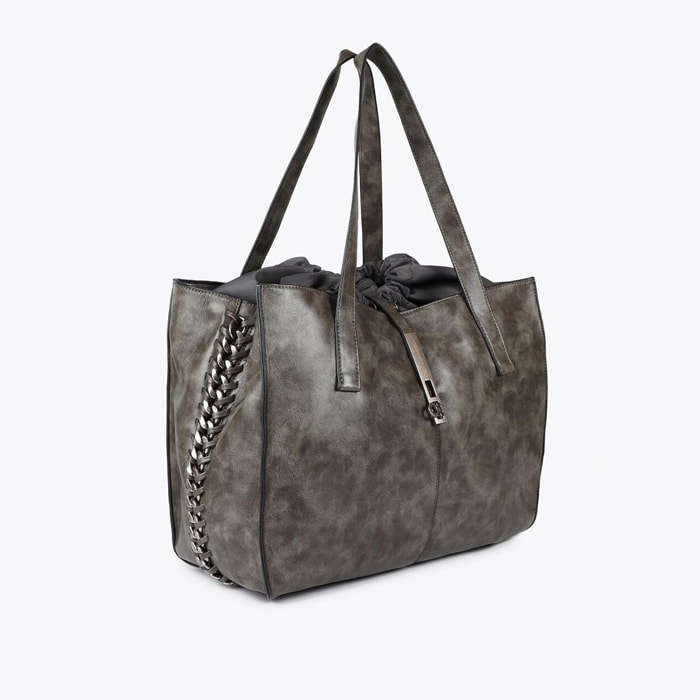 Borsa shopper effetto pelle invecchiata con dettaglio catena