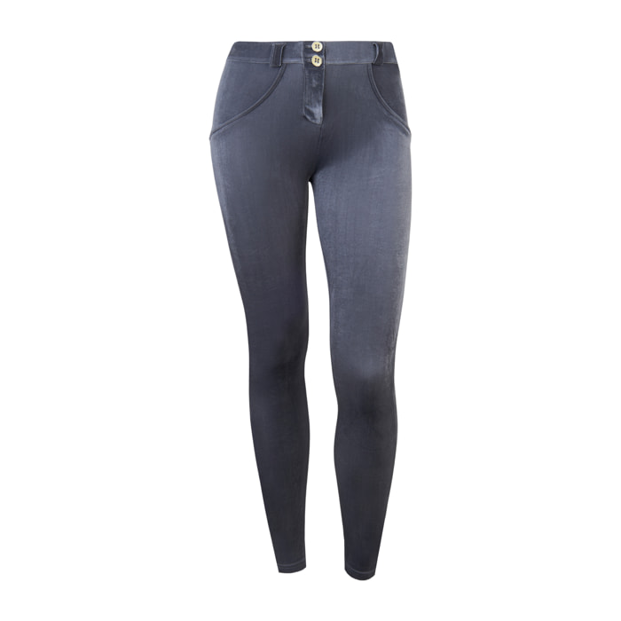 Pantaloni push up WR.UP® vita regular effetto velluto