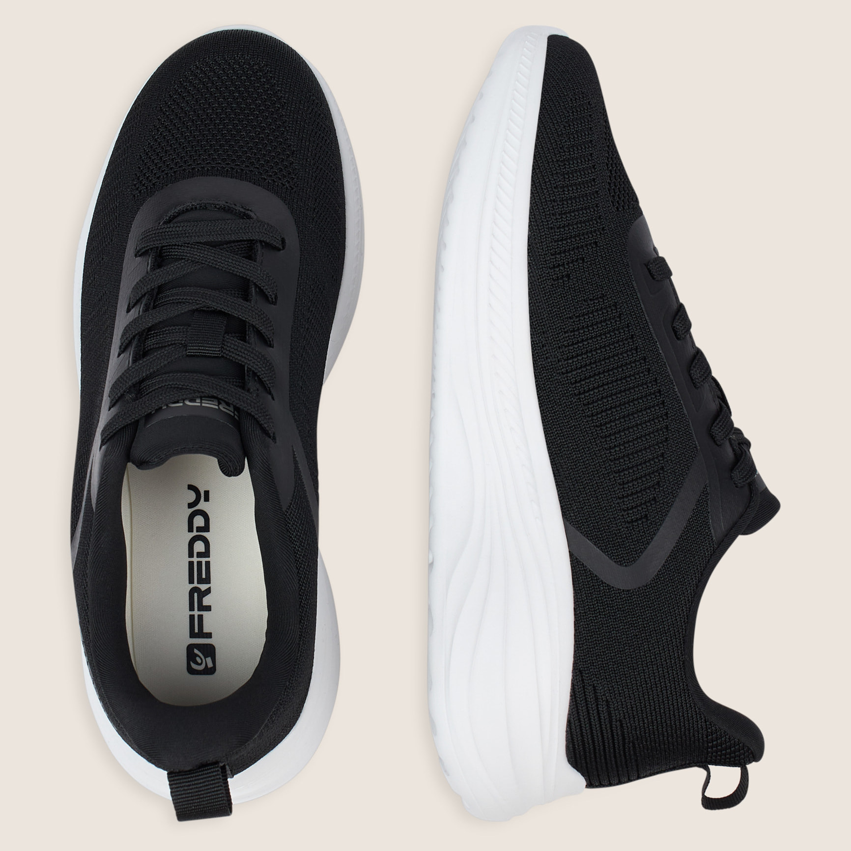 Sneakers in tessuto con rinforzi tecnici e suola ultraleggera