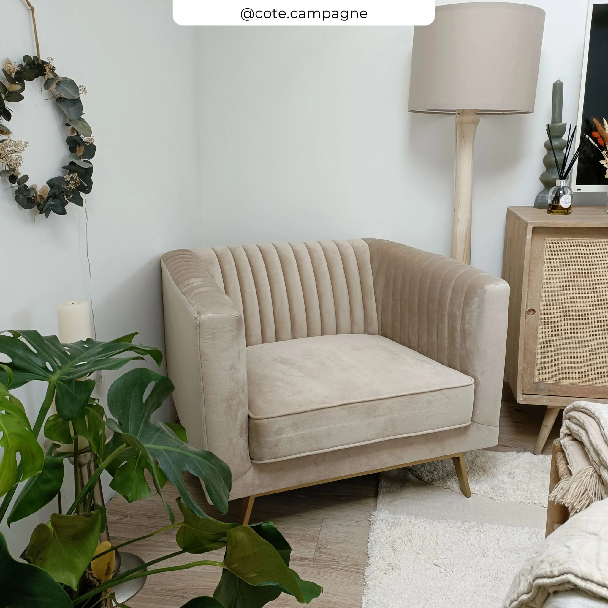 Fauteuil en velours beige - Gatsby