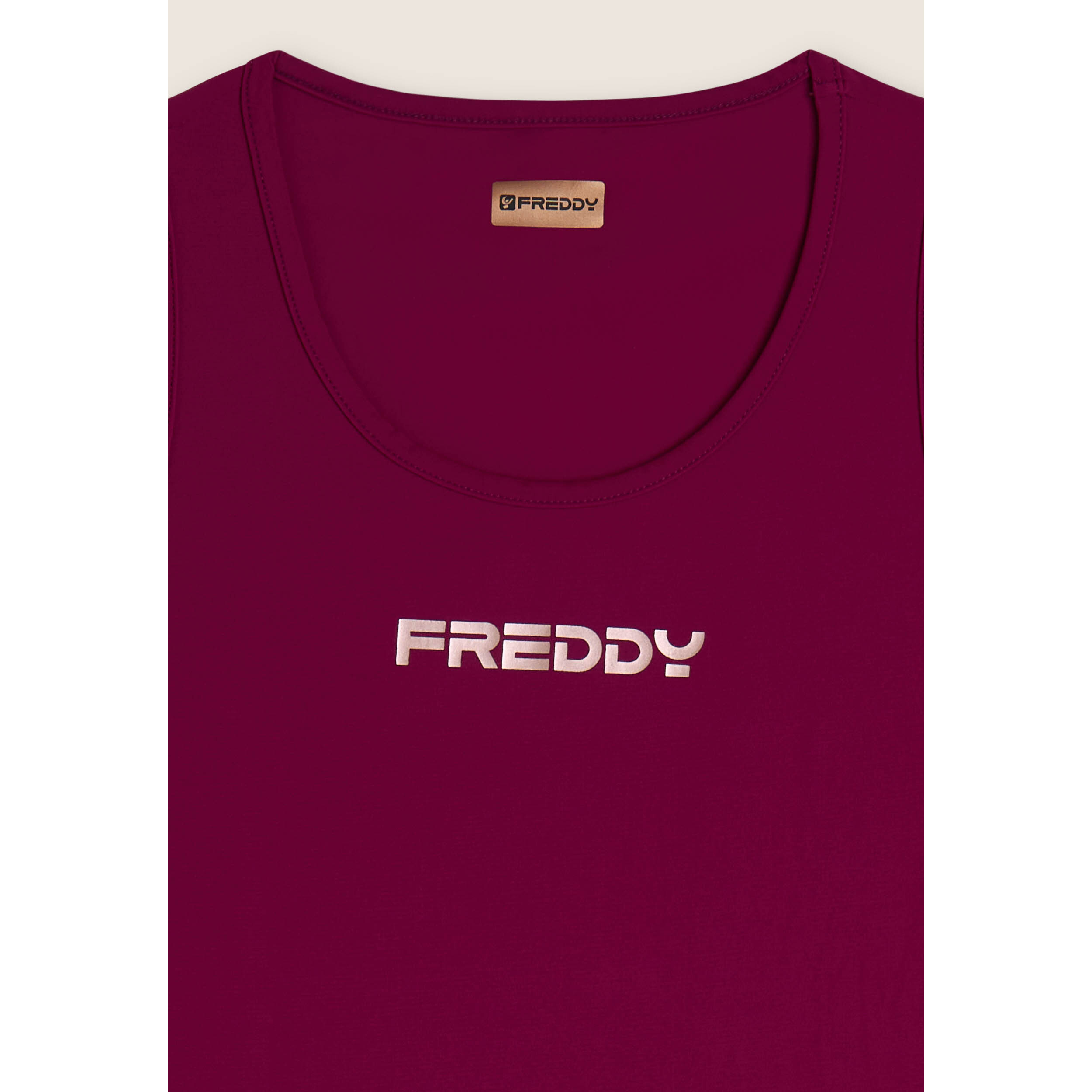 Canotta sportiva in D.I.W.O.® con spalline vogatore