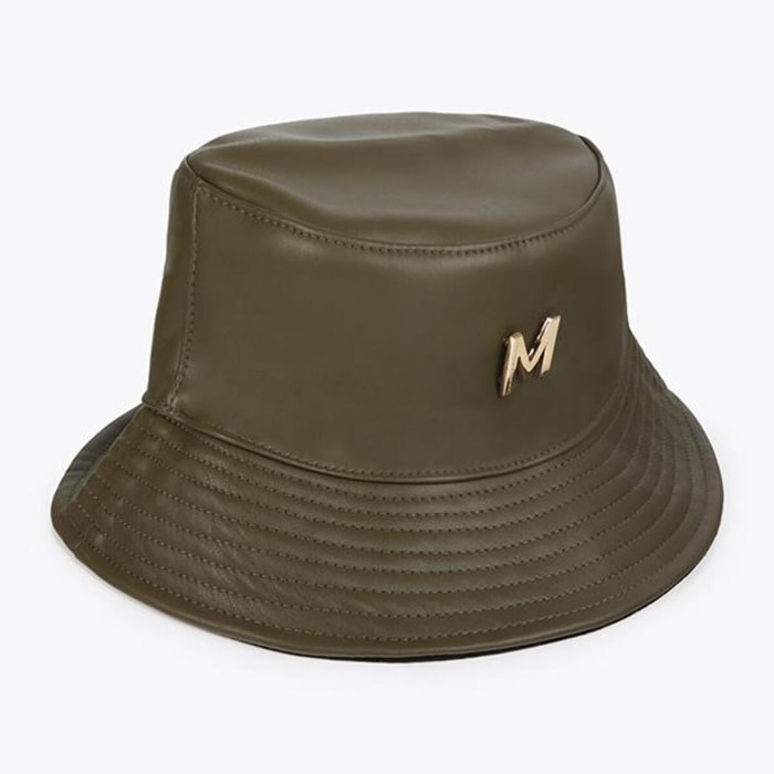 Cappello da pescatore con un moderno effetto pelle