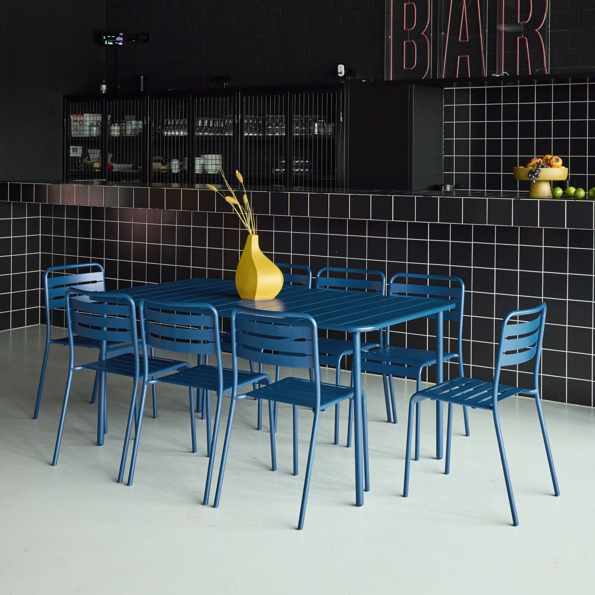 Table de jardin métal + 8 assises AMÉLIA