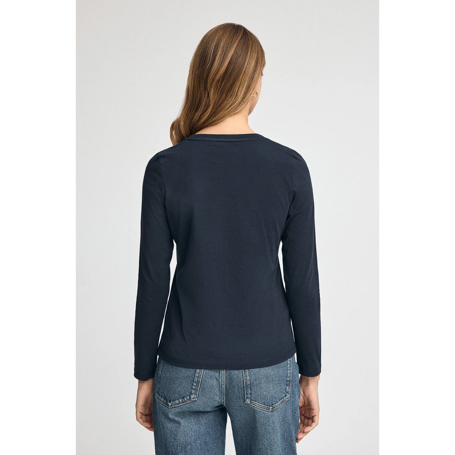 Camiseta azul marino manga larga y logo bordado Established 2012 Polo Club