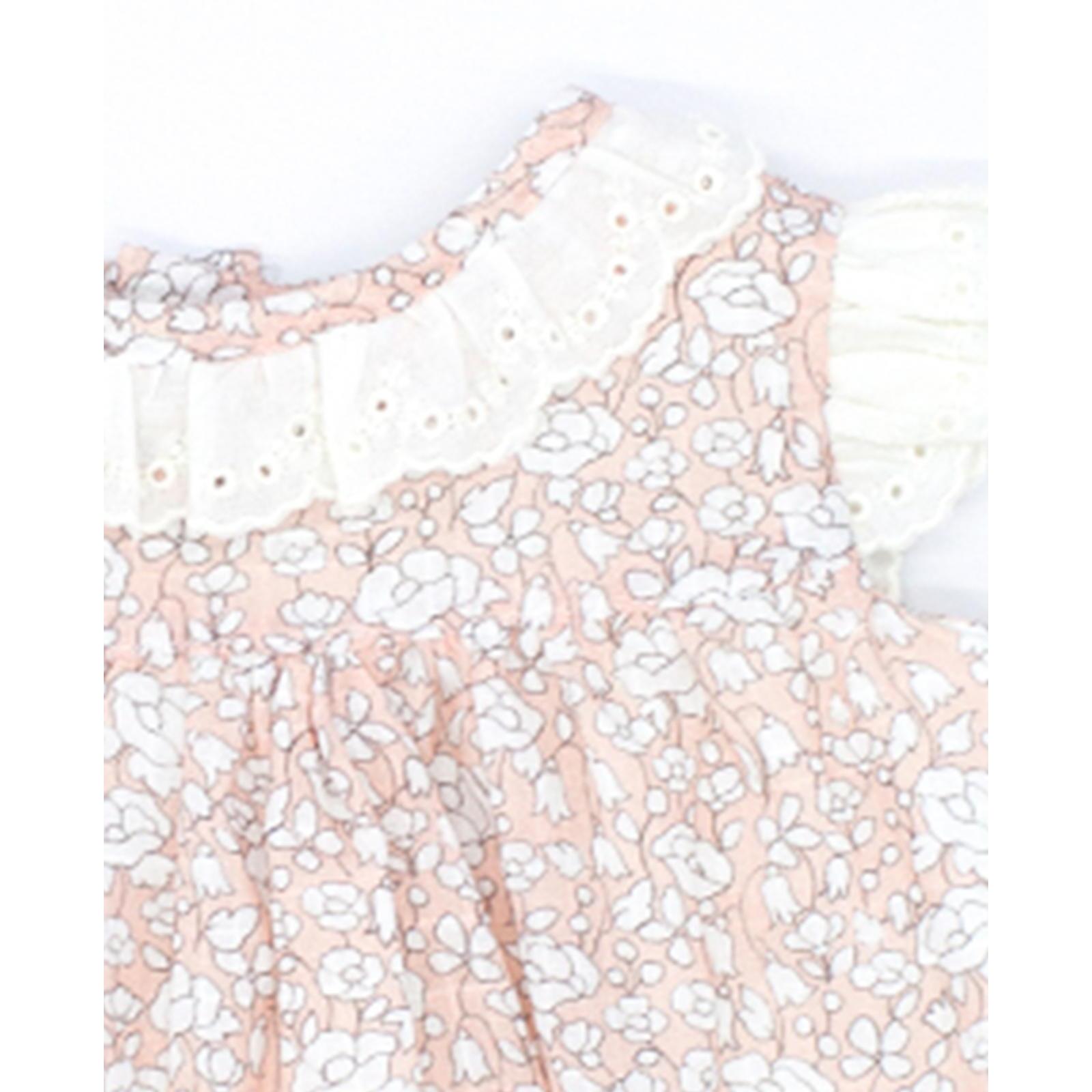 Vestido corto estampado flores rosas, tira bordada en el cuello y las sisas