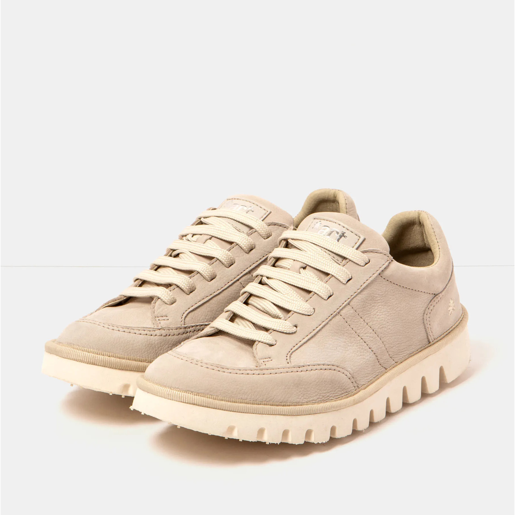 Zapatos 1595 NOBUCK BONE/ONTARIO color Bone