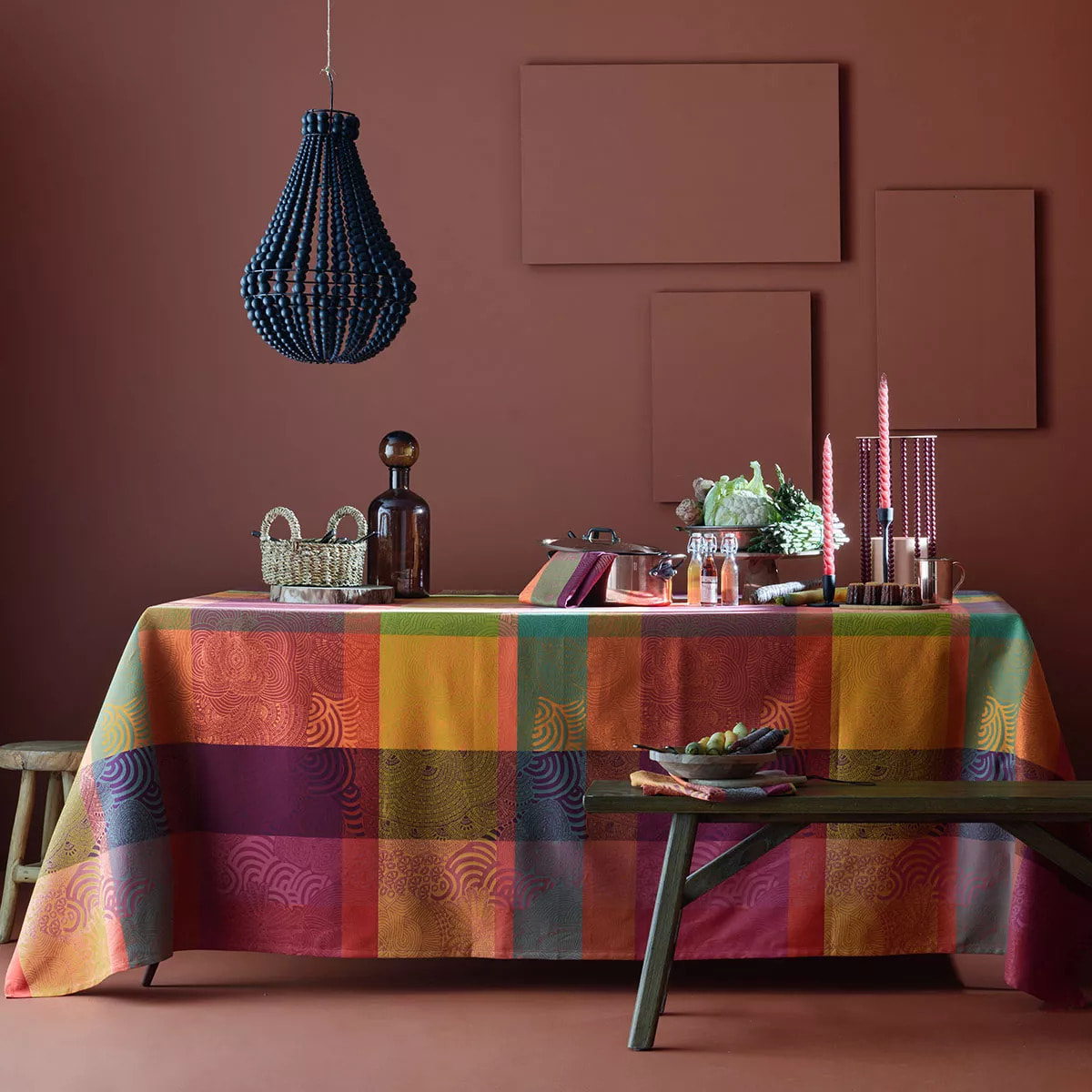 Chemin de table pur coton motif jacquard multicolore Mille rainures flamboyant