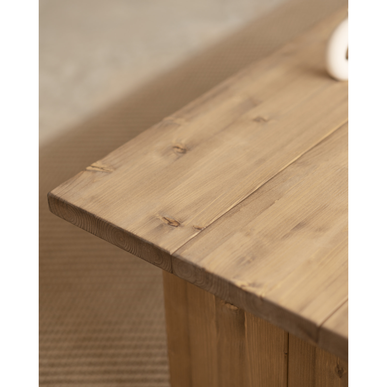 Table basse en bois massif ton chêne foncé 120x60cm Hauteur: 47 Longueur: 120 Largeur: 60