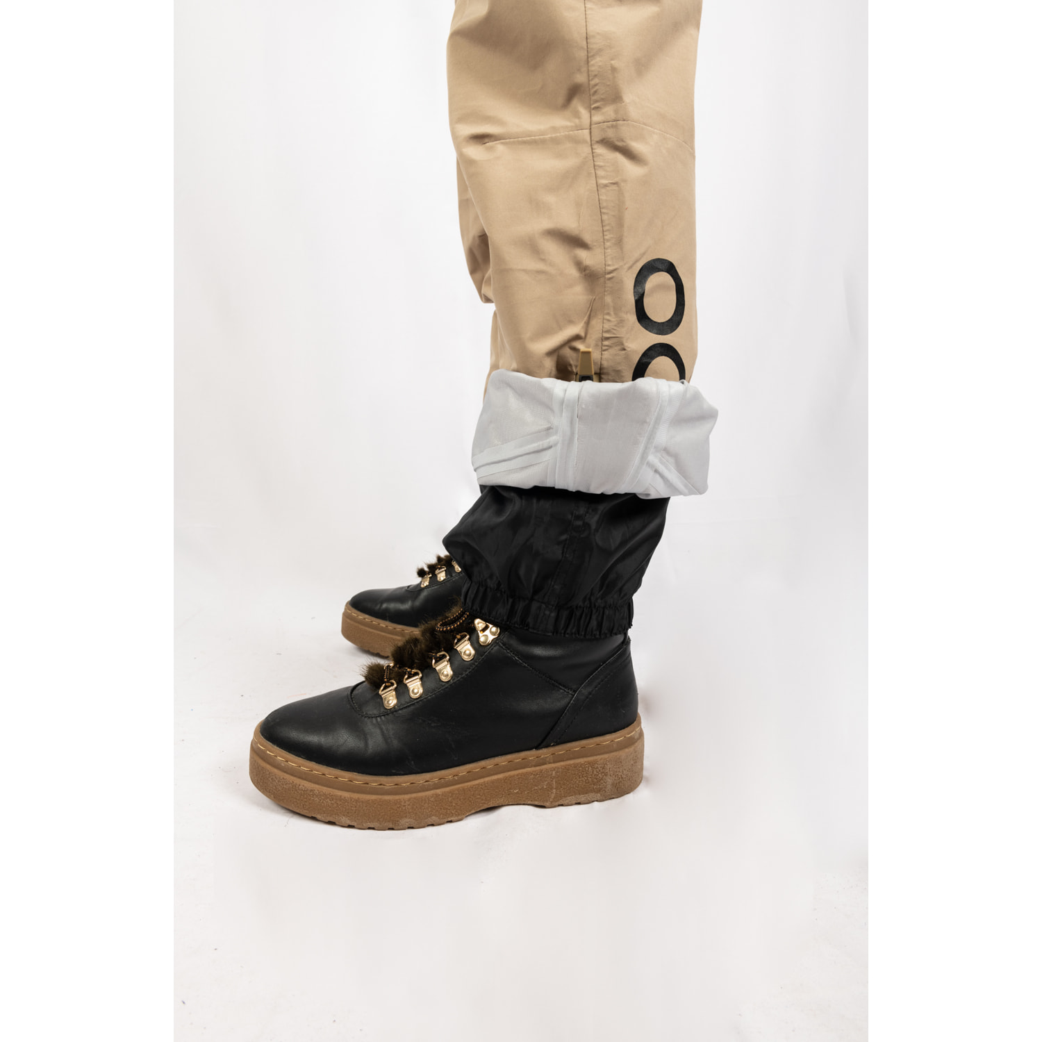 Pantalones ECOExplorer Pants Women dela marca ECOON - Beige