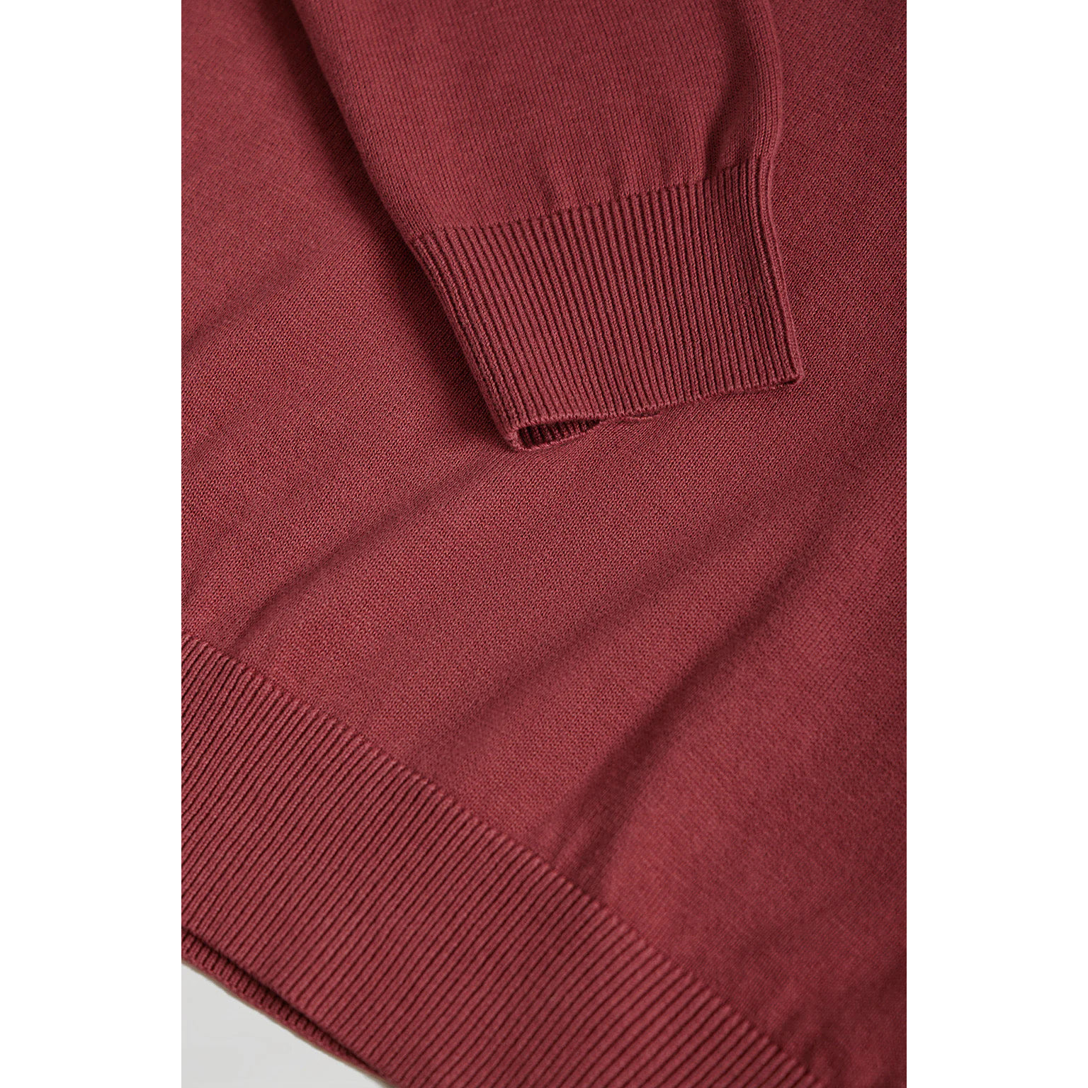 Maglione basic a V color terracotta con logo Rigby Go