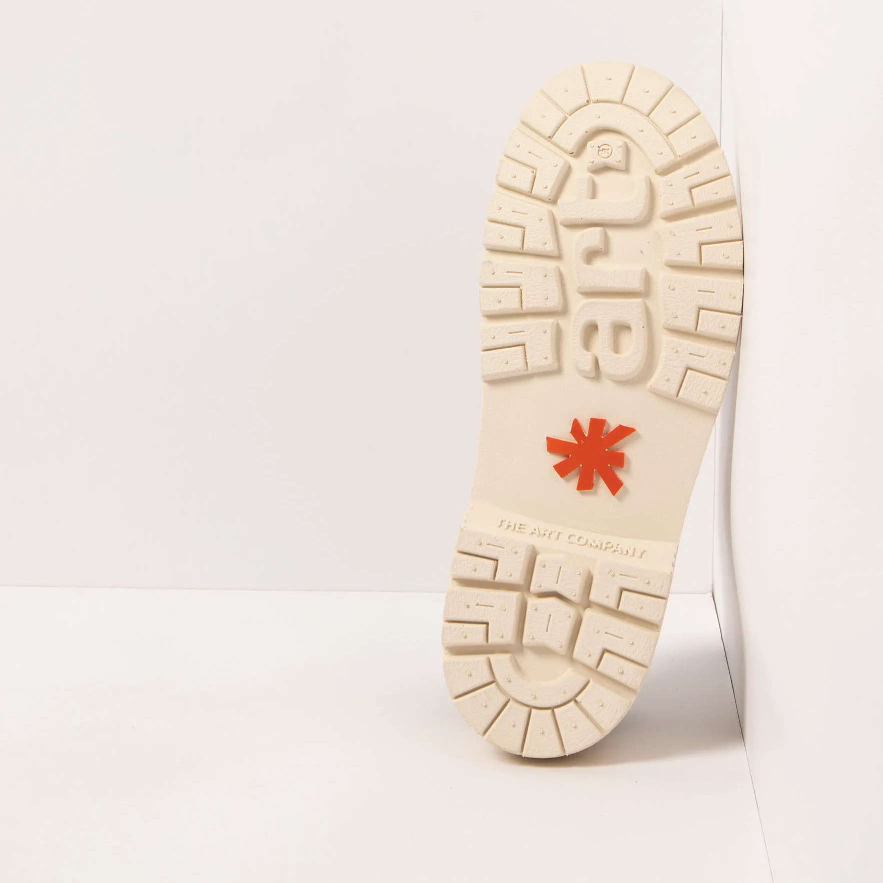 Zapatos 1898S SILK SUEDE BLACK-CREAM/ BIRMINGHAM color Black-cream