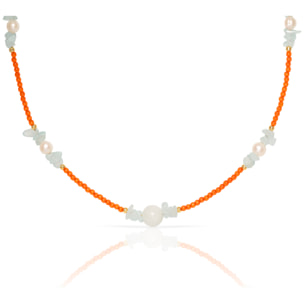 Collar de ojo de gato naranja, lapislázuli claro, mármol blanco y perlas naturales con cierre de mosquetón.