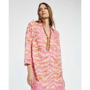 Dettaglio Kurta pietre sulla scollatura