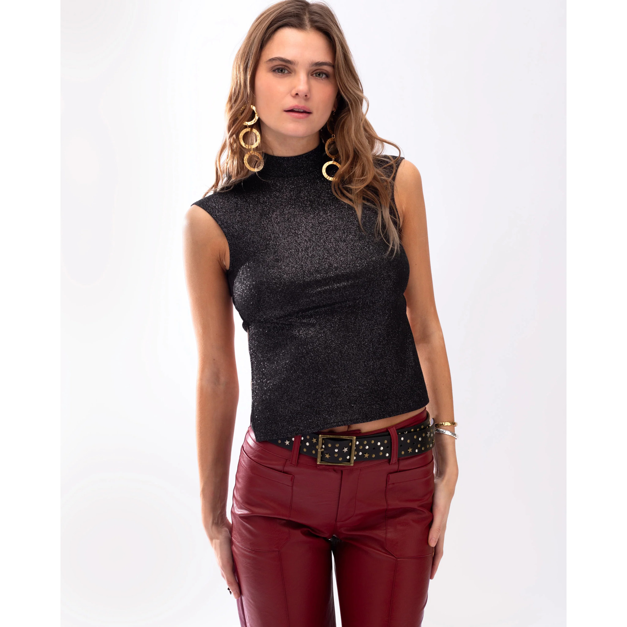 Top de mujer sin manga con espalda descubierta