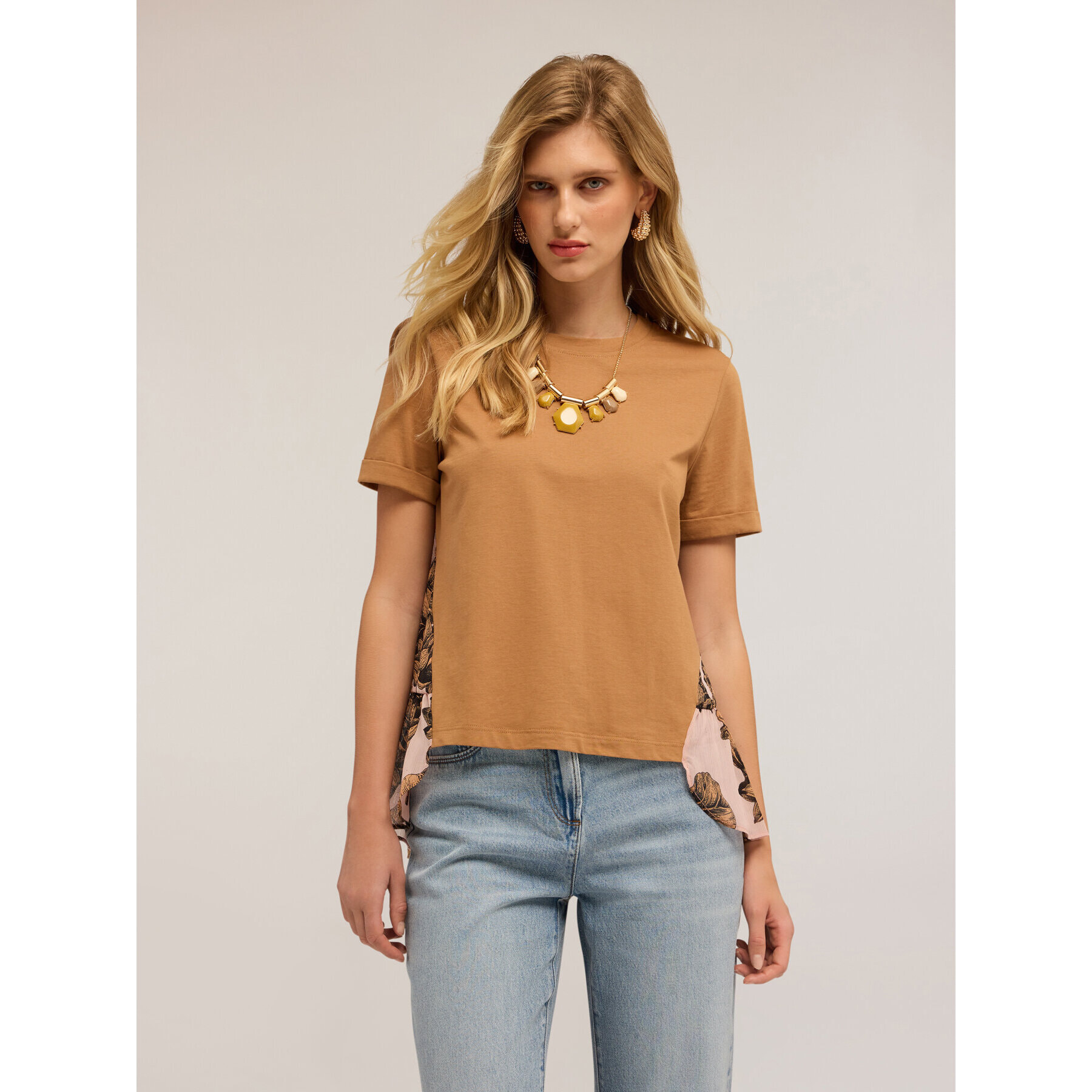Motivi - T-shirt con inserto dietro - Beige