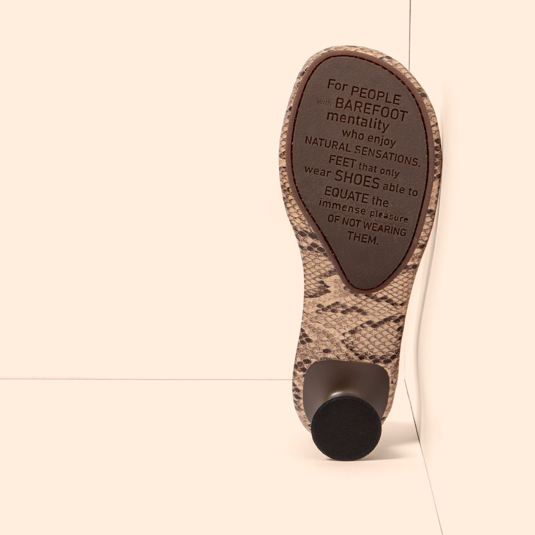 Sandalias con tacón N695 SNAKE BEIG/ ALMA color Beig