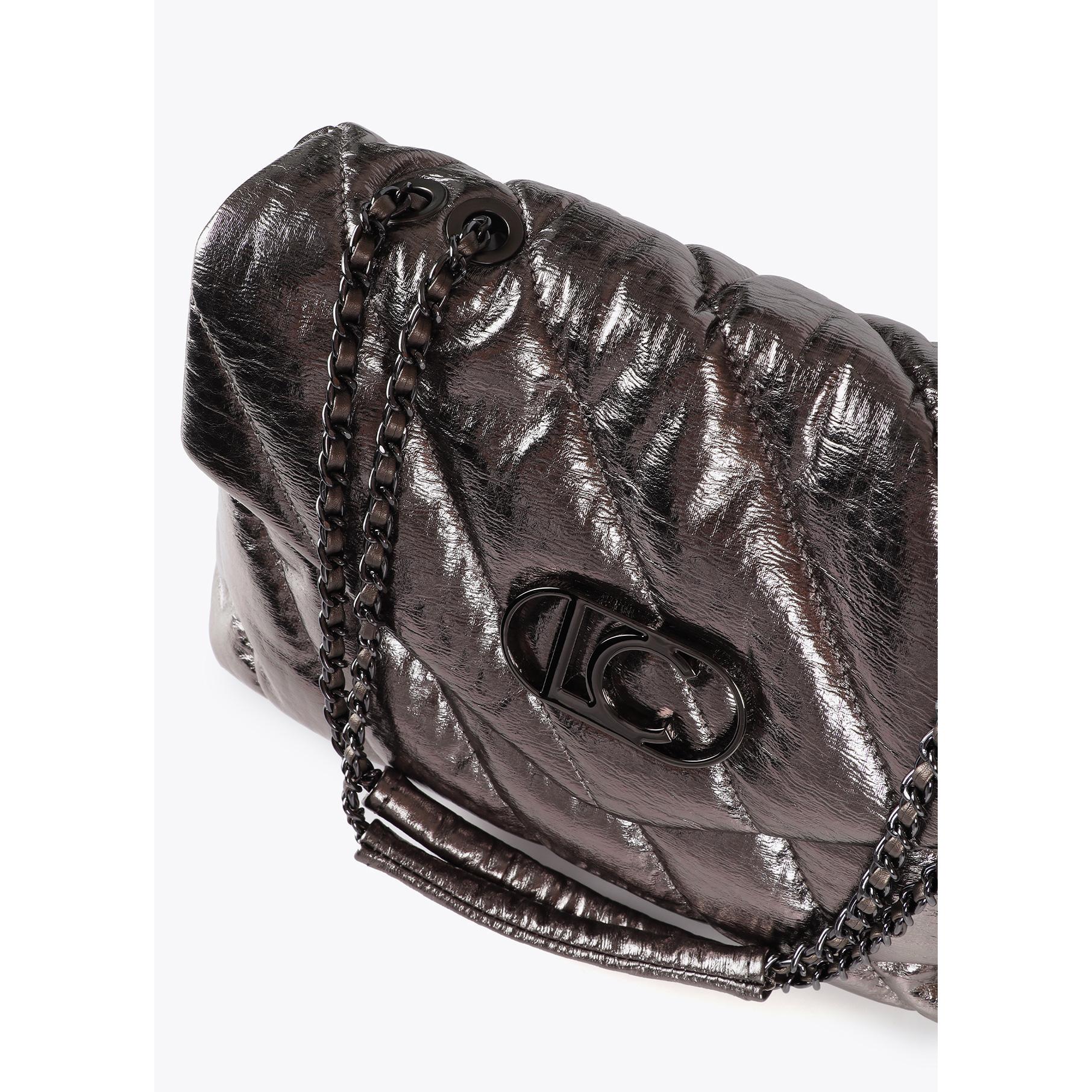 Borsa trapuntata metallica con patta