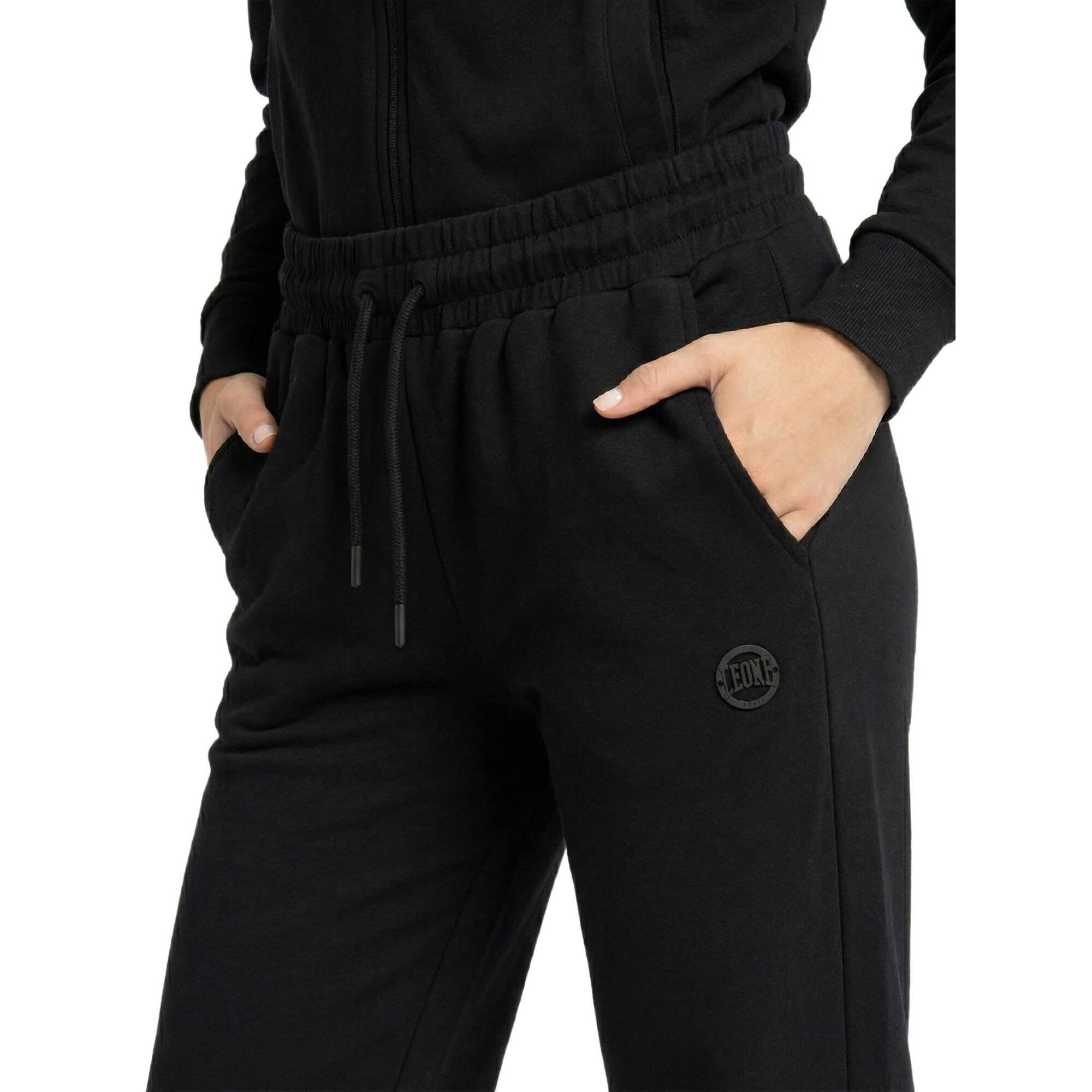 Nunca sin pantalones deportivos para mujer