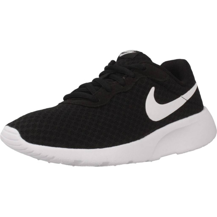 SNEAKERS NIKE TANJUN