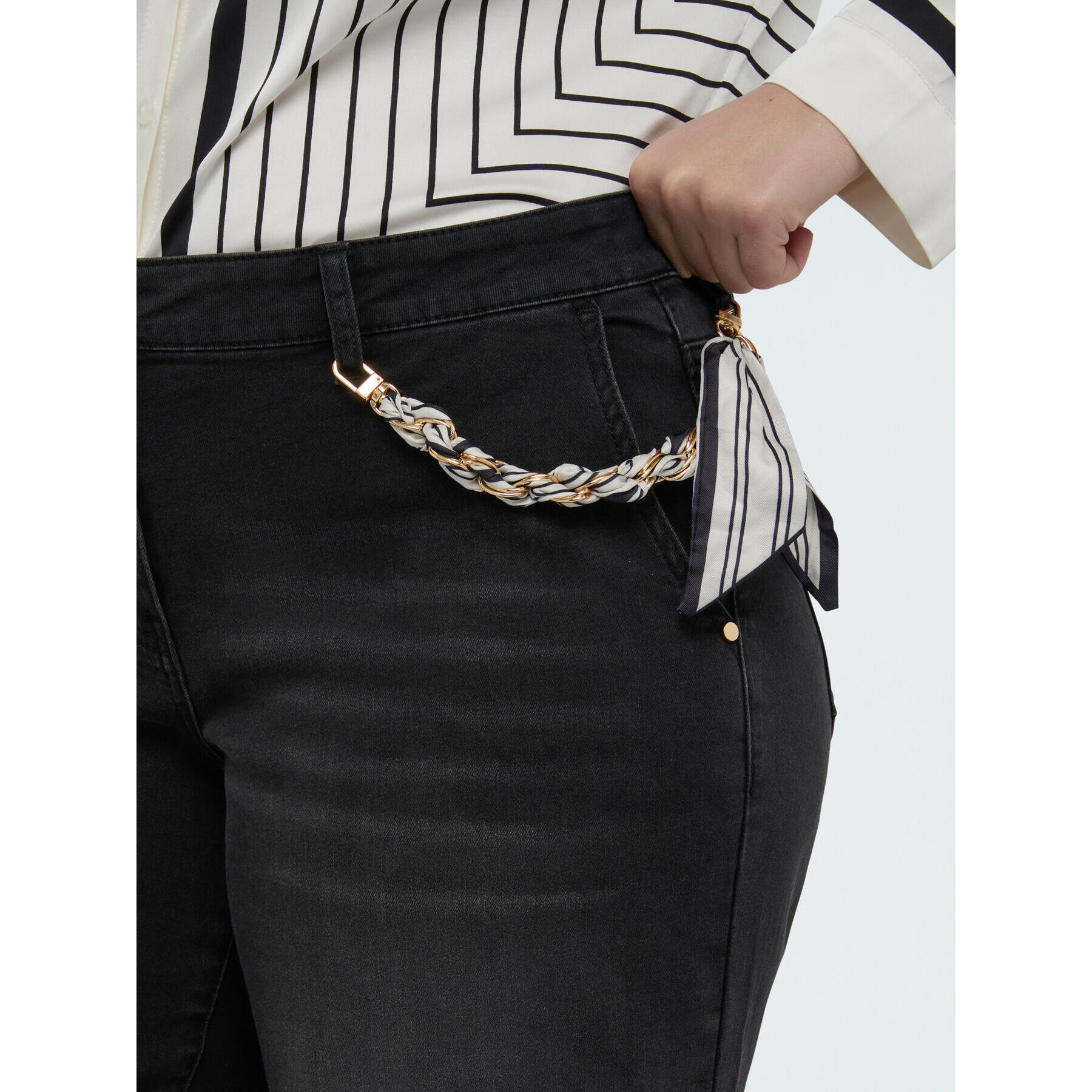 Fiorella Rubino - Jeans Wide Leg lavaggio black con charm - Nero