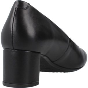 Salones Mujer de la marca GEOX  modelo D PHEBY 50 NEGRO