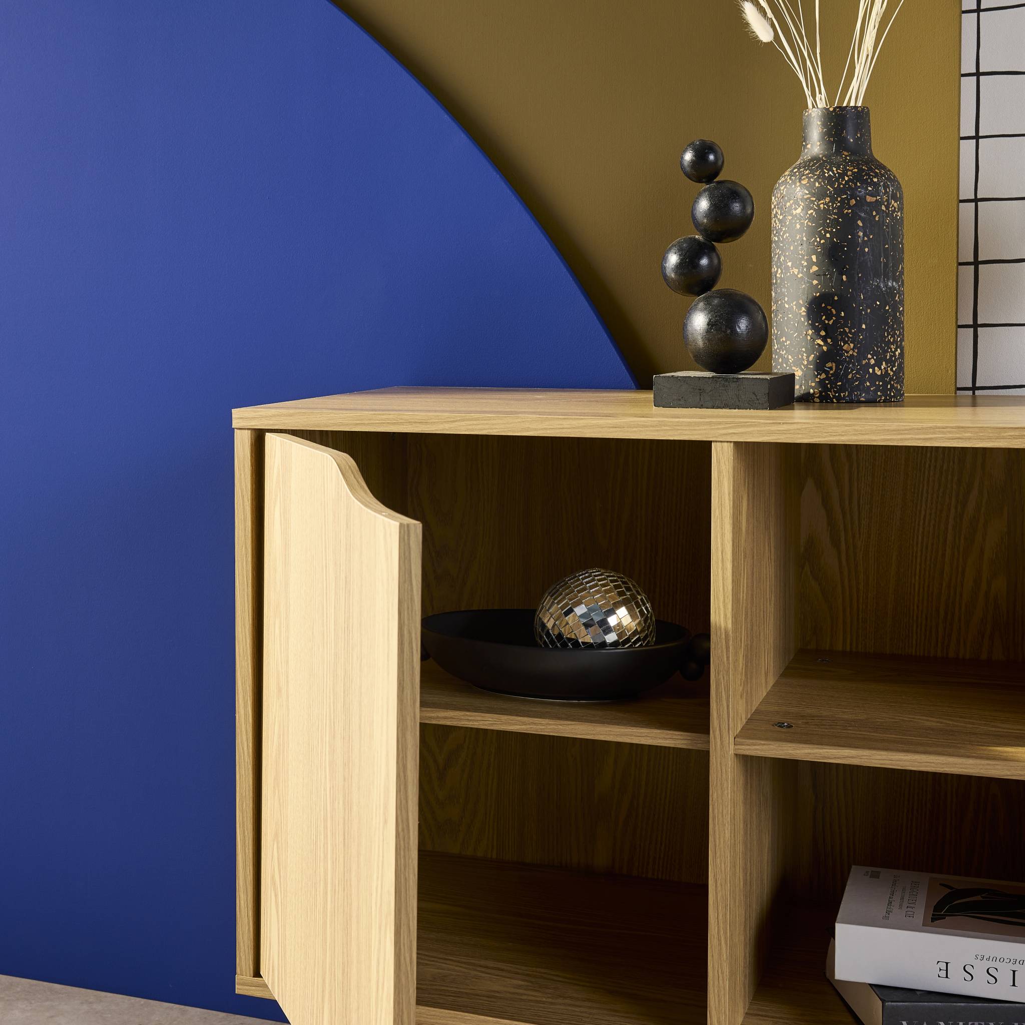 Buffet de rangement effet frêne 1 porte. 2 étagères. buffet bas. 80cm