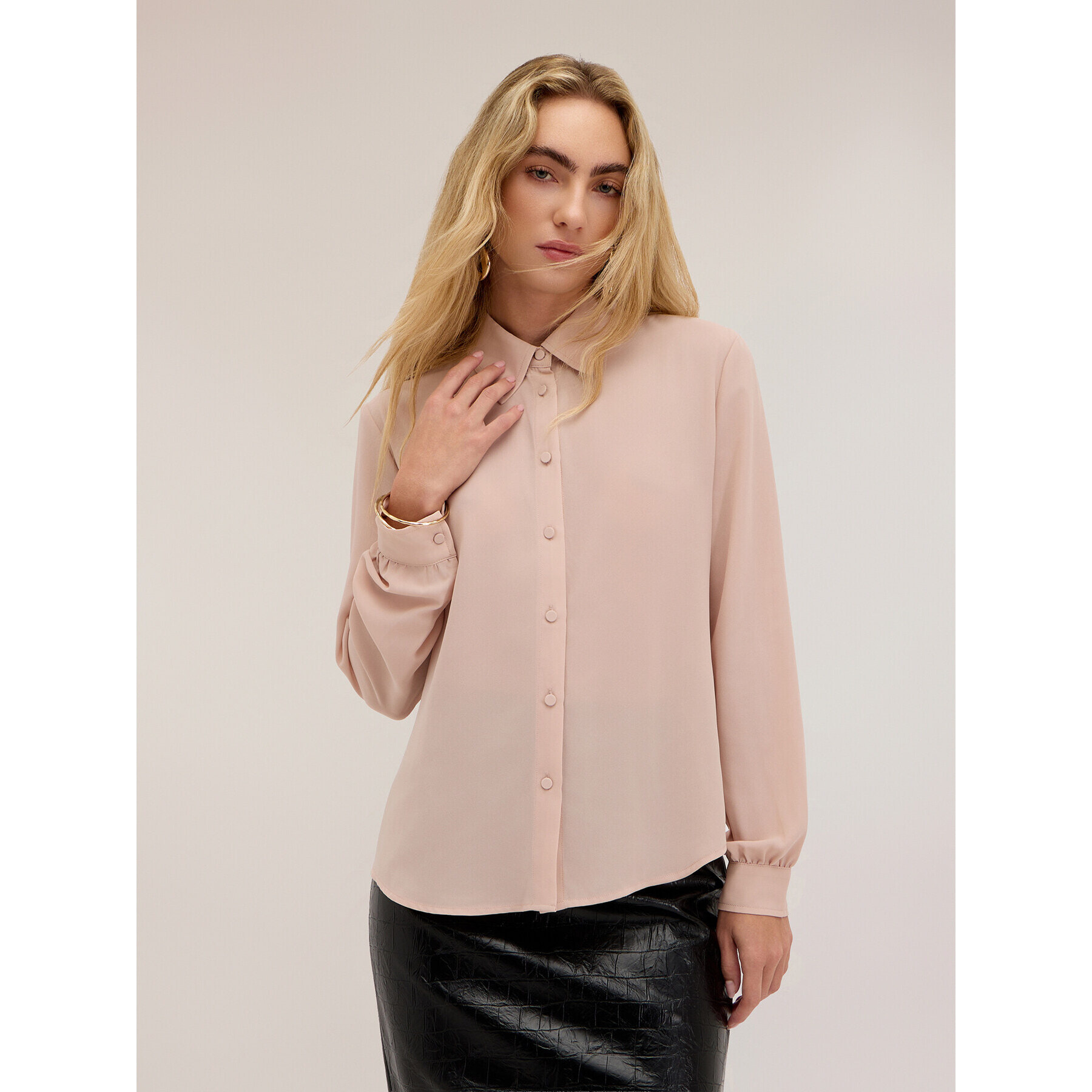Motivi - Camicia in crêpe de chine con colletto classico - Rosa