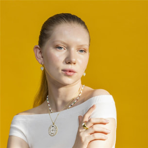 Collar con Madreperla Blanca acabado oro 18k