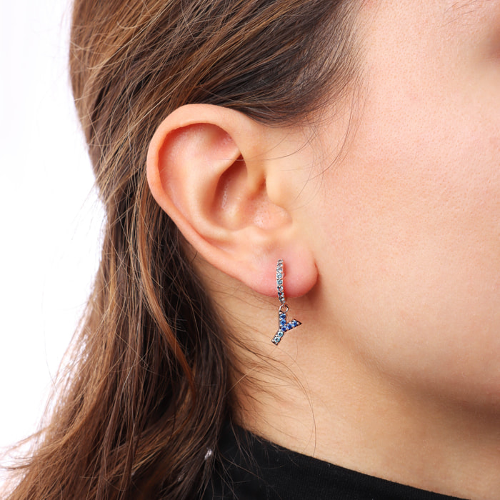 Orecchino Pendente con Lettera Y in Pavé di Cubic Zirconia Blu