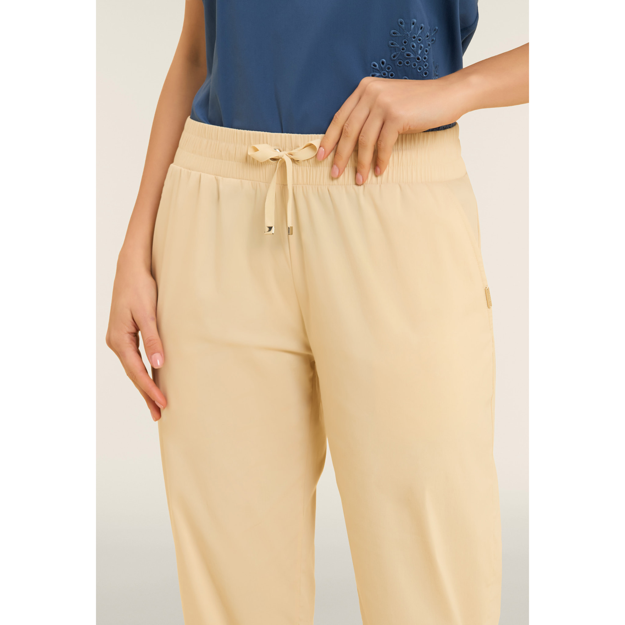 Pantaloni Cropped in Popeline elasticizzato