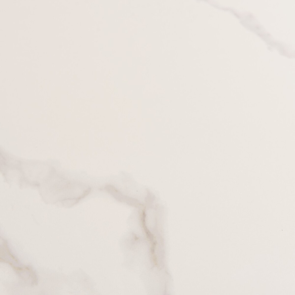 ICARE - Ensemble n°2: table bistrot 70x70cm en céramique marbré blanc