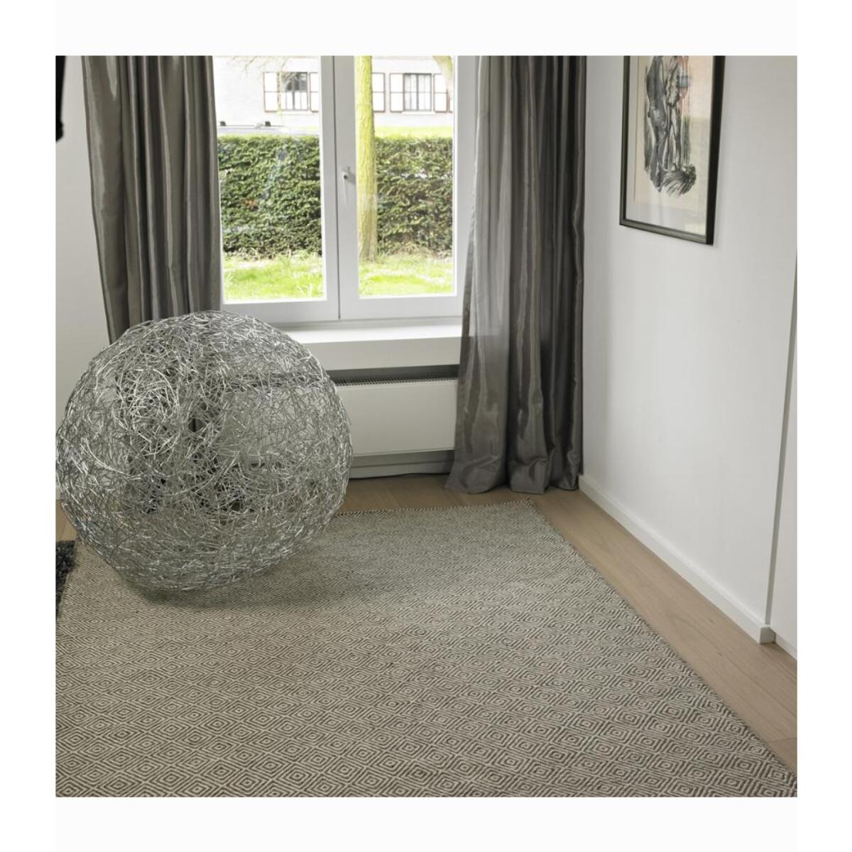 Tapis kilim fait main en laine motif géométrique MIPA