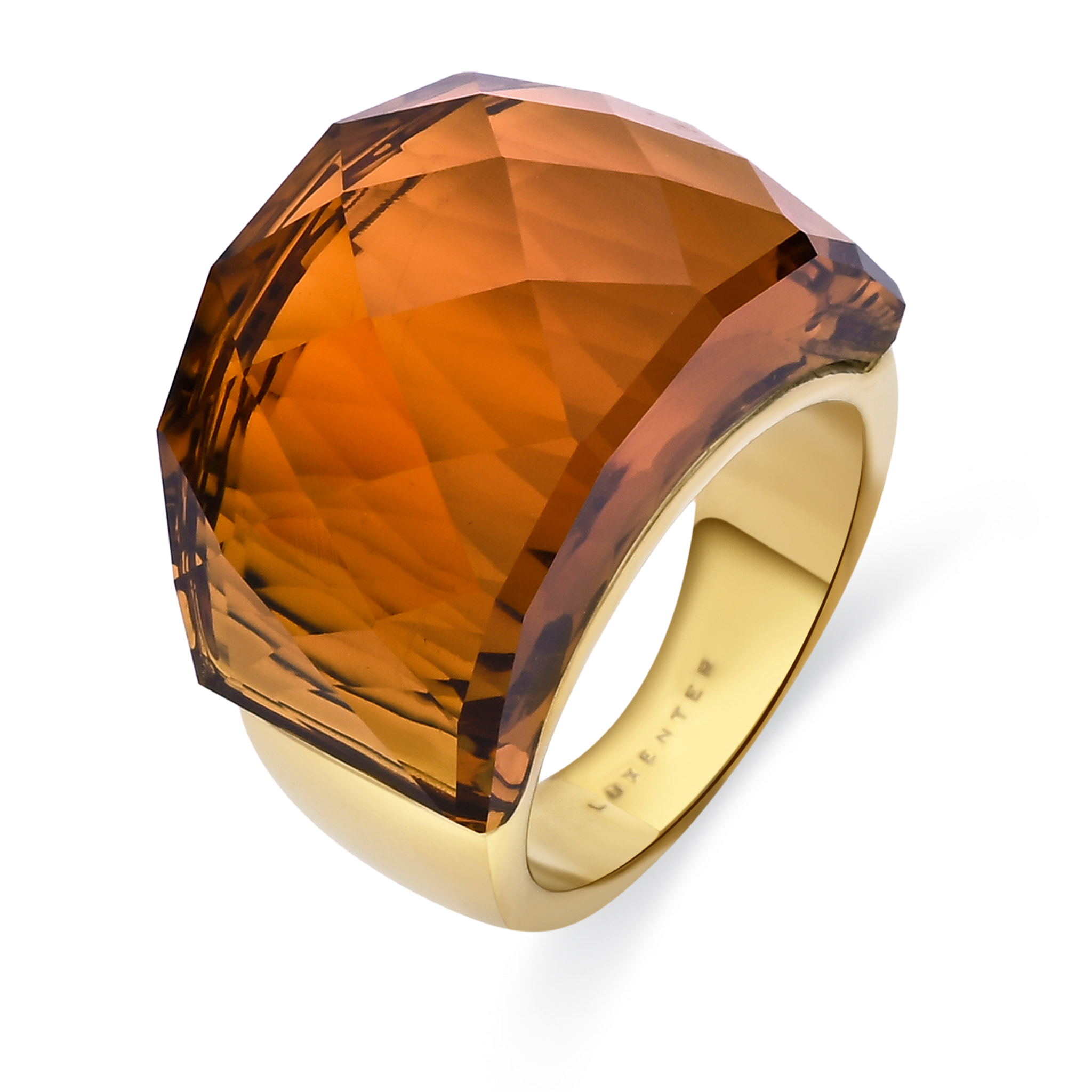 Anillo Fadino acabado oro amarillo 18k