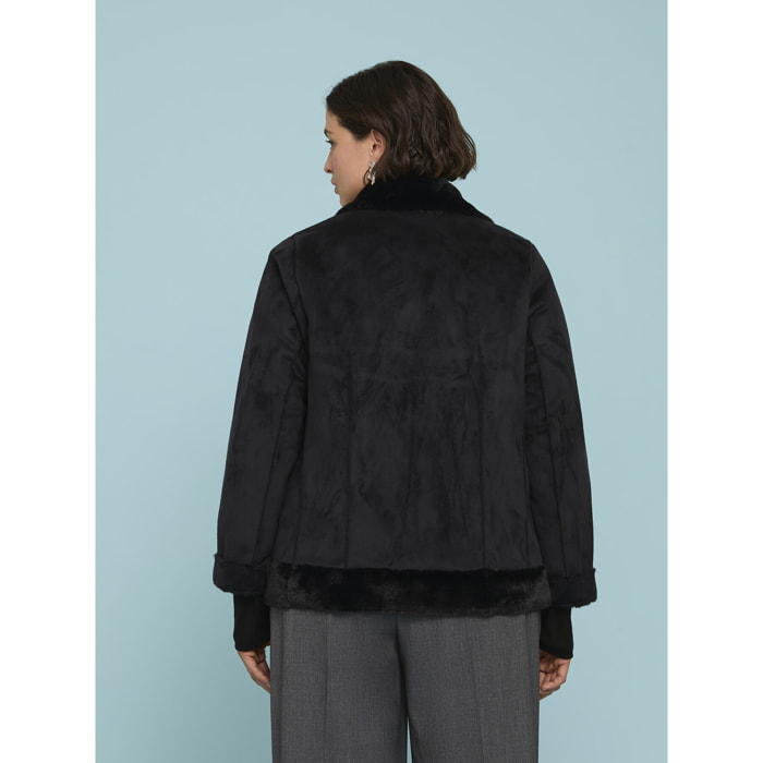 Fiorella Rubino - Chaqueta soft touch con cremallera asimétrica - Negro
