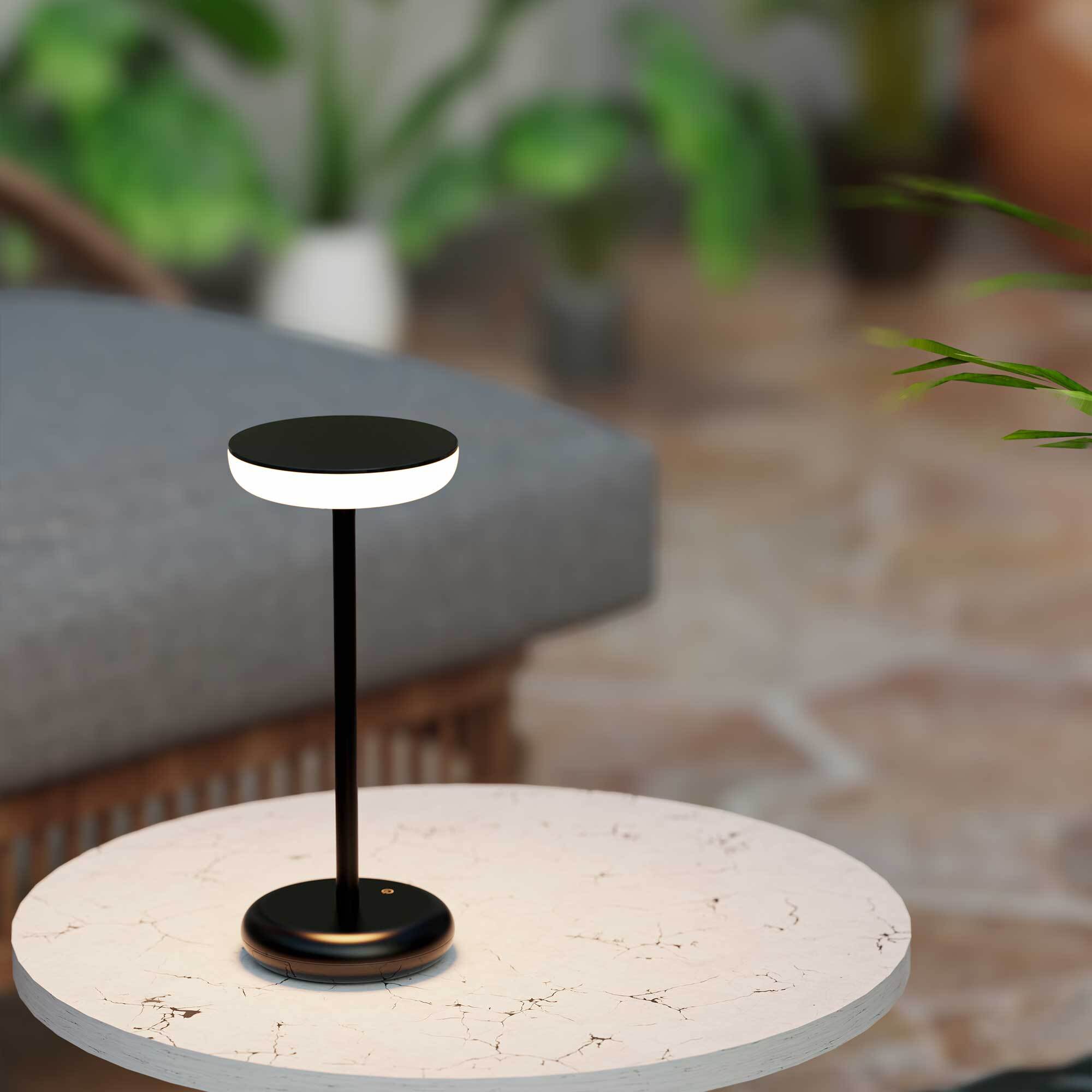 Forlight Pomer Sobremesa exterior en negro con luz led blanco cálido 3000K