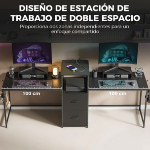 Mesa Gaming Doble, Escritorio Extralargo de 244 cm, Mesa Gamer con Estación de Carga, Puertos USB, Soportes para Monitor, Cajones de Tela y Ganchos para Auriculares, Negro