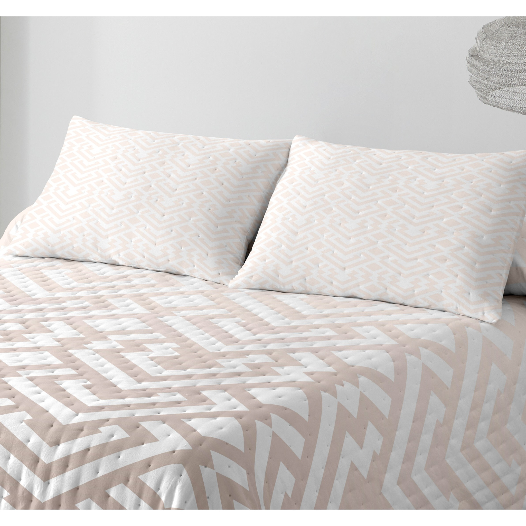 COLCHA SUAVE REVERSIBLE DN TRIANA ORO
