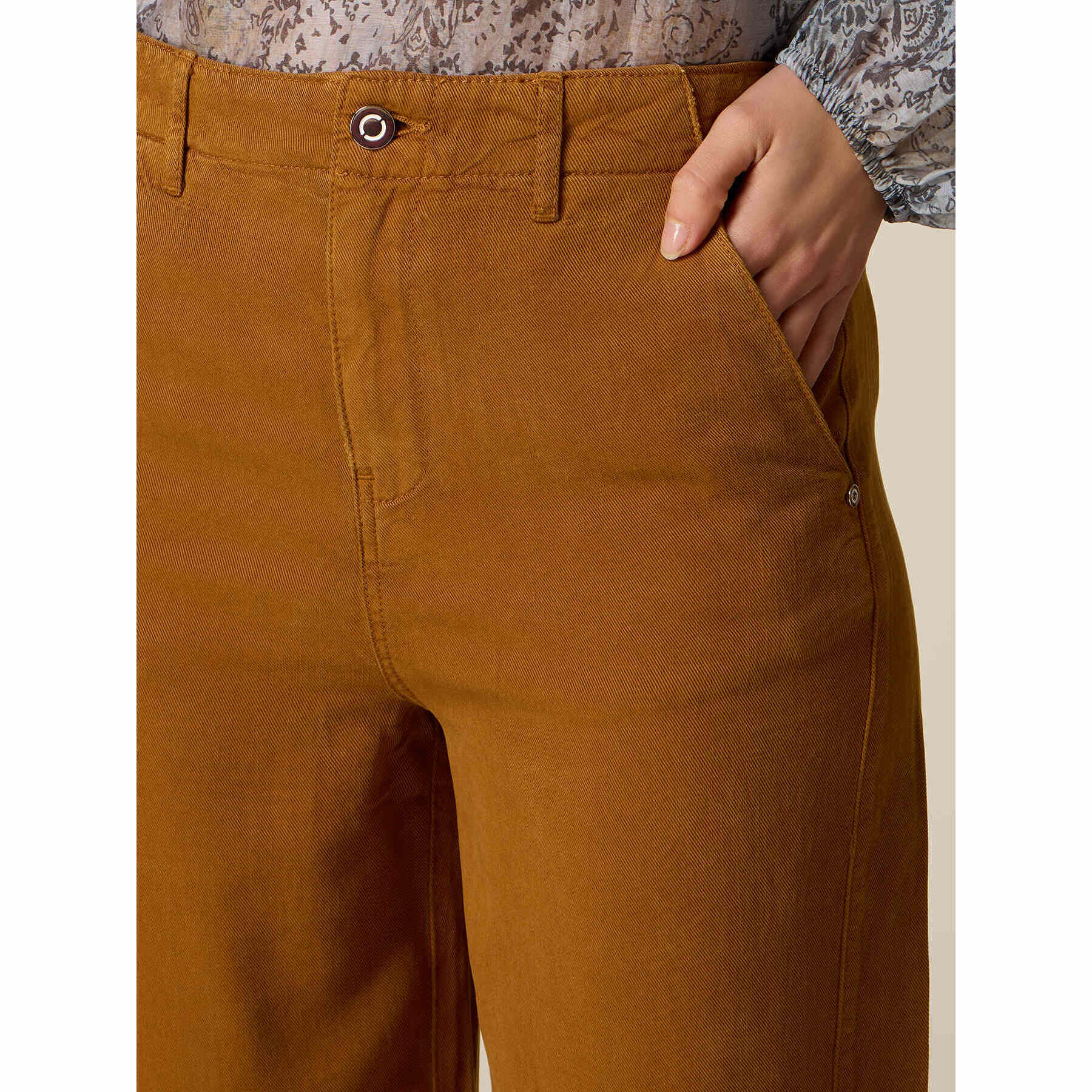 Oltre - Pantaloni cropped in raso di tencel - Marrone