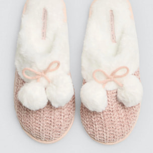 Pantofole da casa con doppio pompon