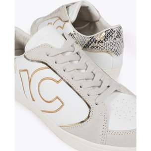 Sneakers con Dettagli Effetto Serpente e Pelle