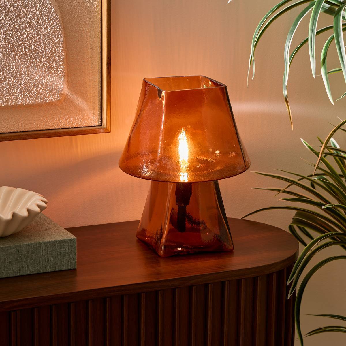 Lampe champignon Elita H.26cm en verre ambre
