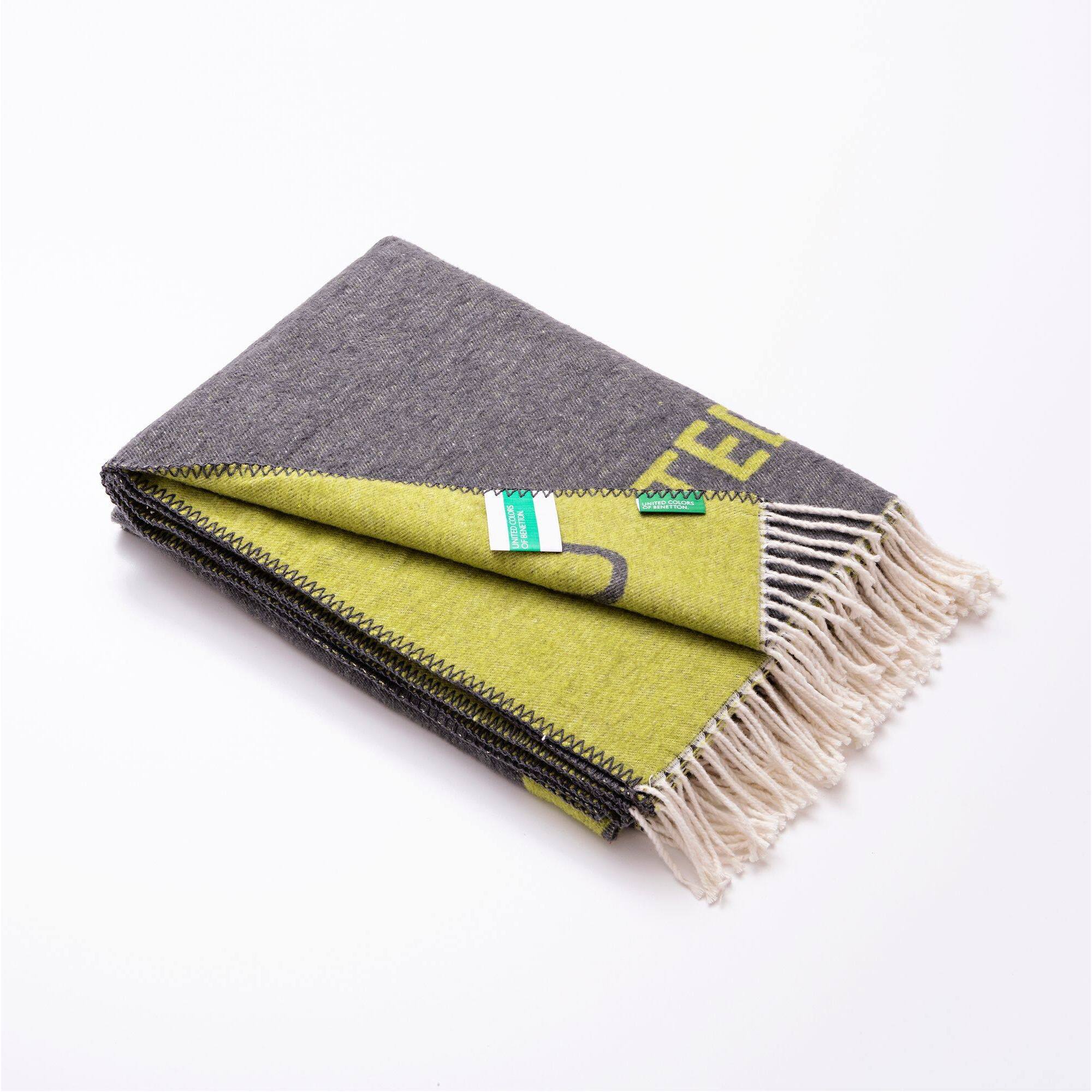 Manta 60% algodón y 40% de tejido acrílico en marrón y verde