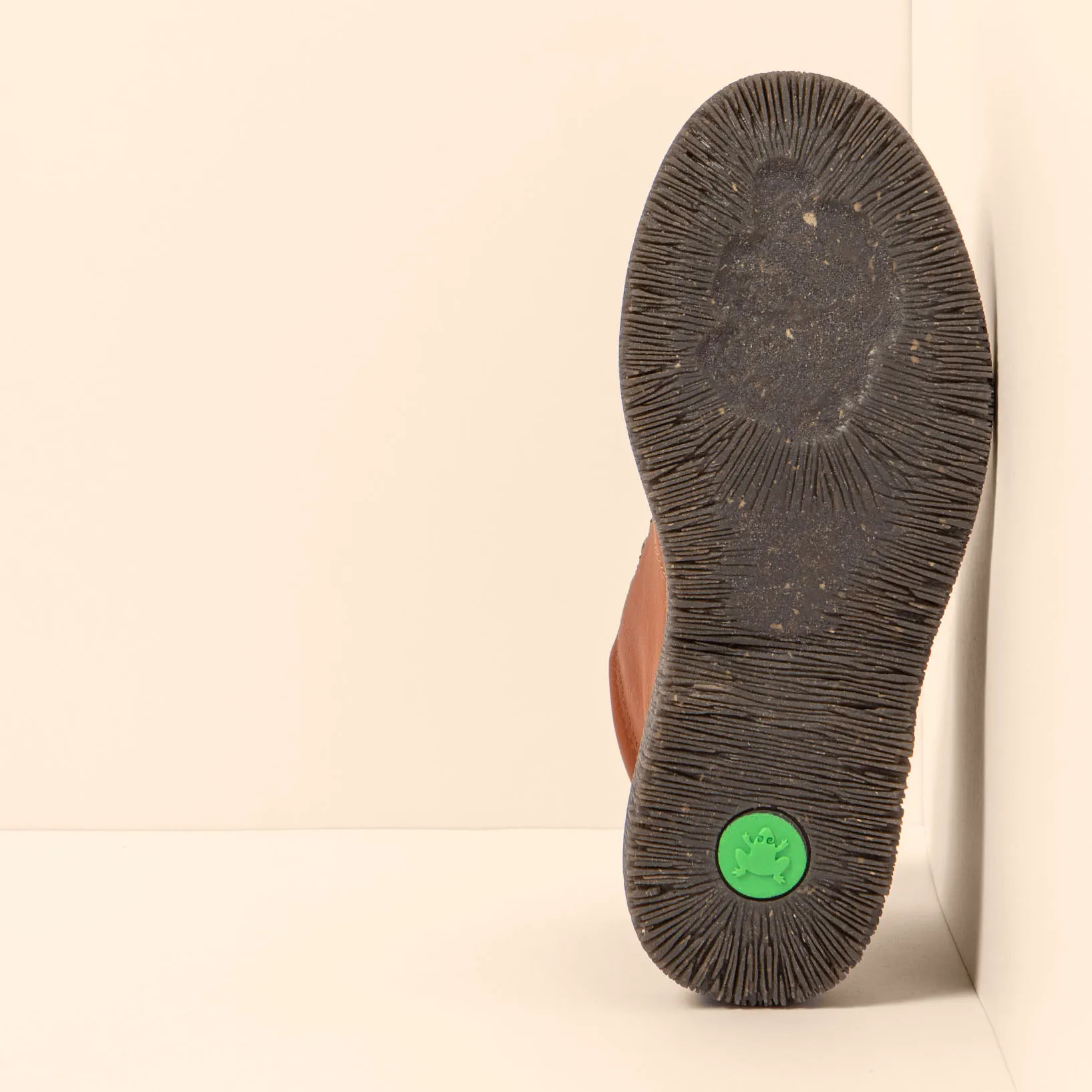 Botines N5583 WAX NAPPA TOFFEE/ VOLCANO color Toffee