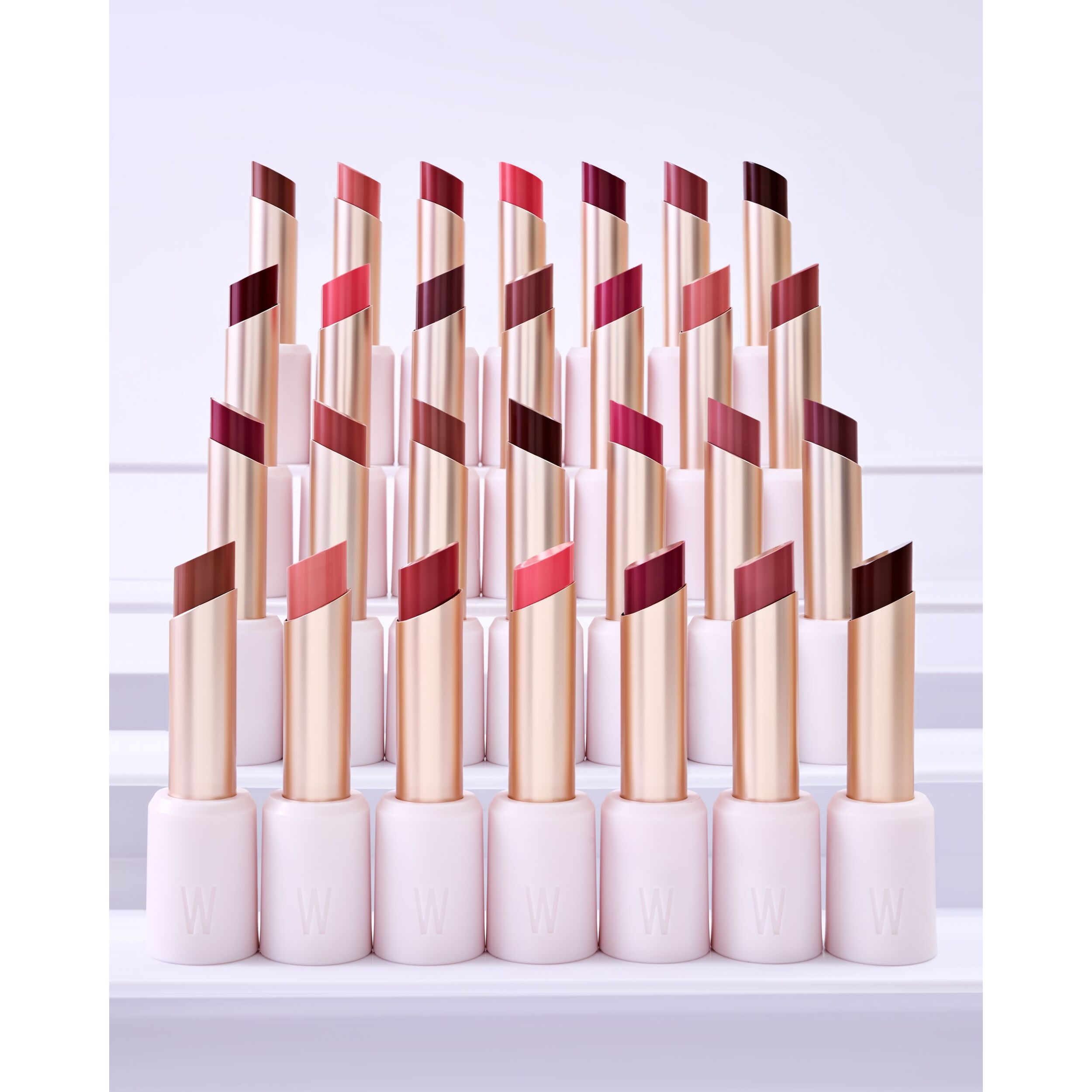 LIP GLAZE - GLASSY STICK Rossetto cremoso dal finish glossy.