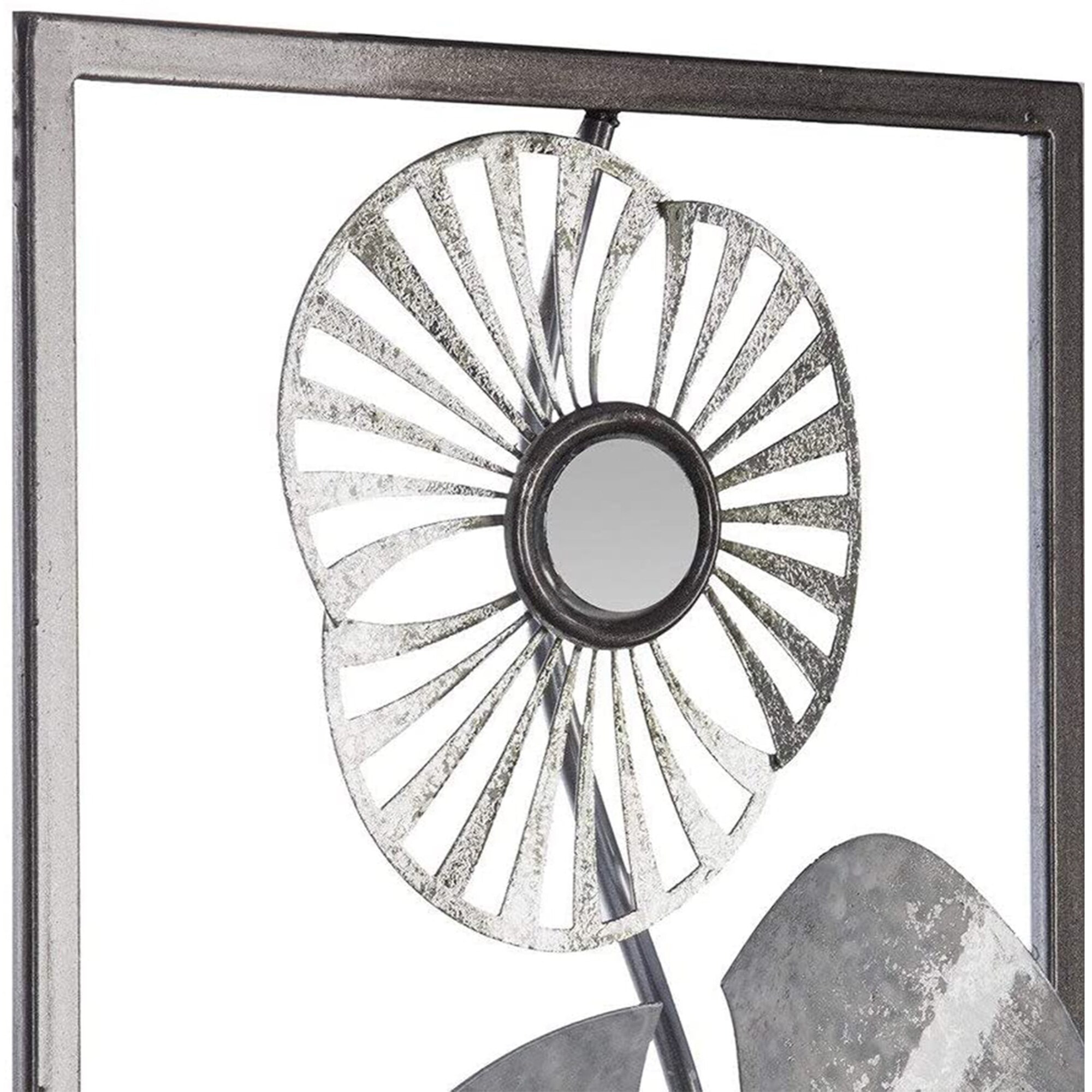 - Decoración de pared de metal con diseño de una flor