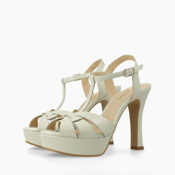 SANDALIAS BLANCAS TARAN