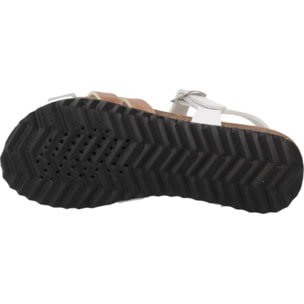 Sandalias Niña de la marca GEOX  modelo J SANDAL CHILENE GIR BLANCO