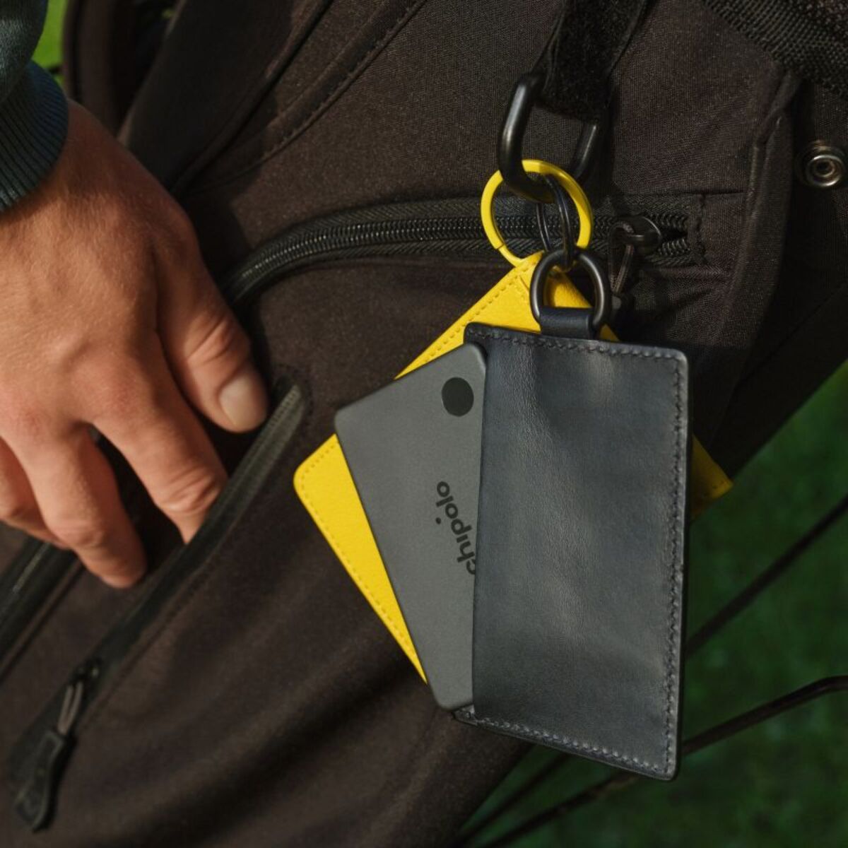 Tracker GPS CHIPOLO Carte rechargeable ss fil gris charbon