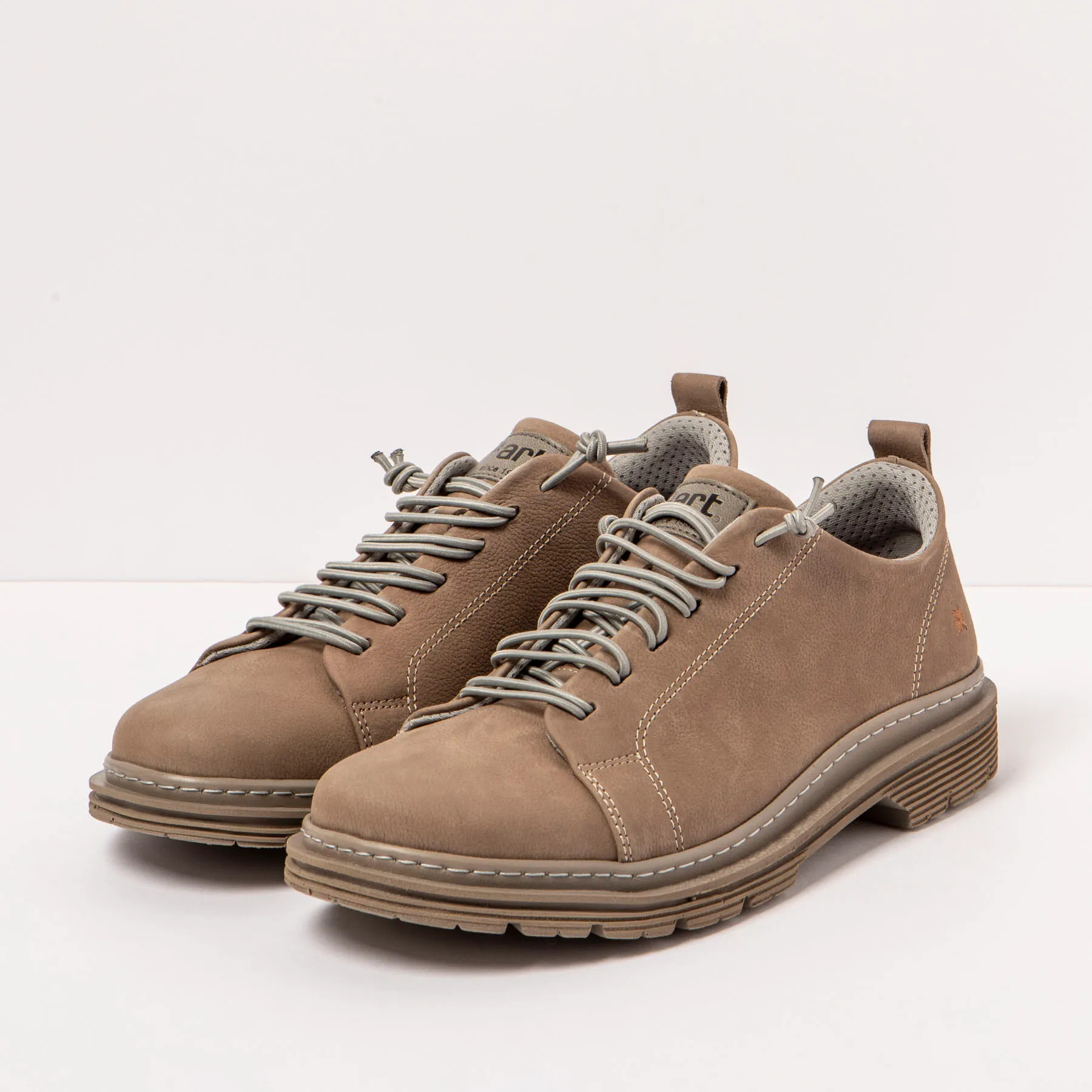 Zapatos 1897 NOBUCK TAUPE/ BIRMINGHAM color Taupe