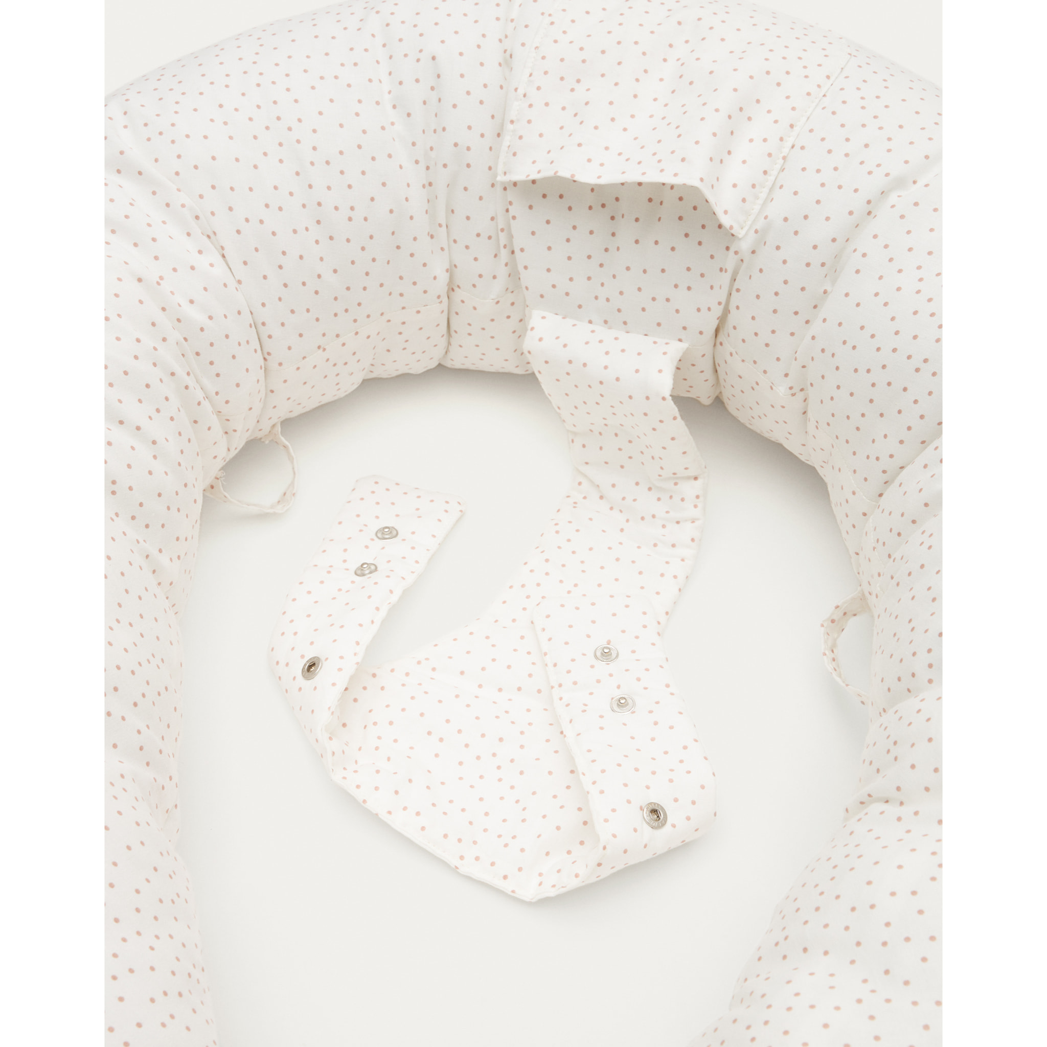 Kave Home - Cuscino per l'allattamento Yamile 100% cotone organico (GOTS) beige con pois rosa